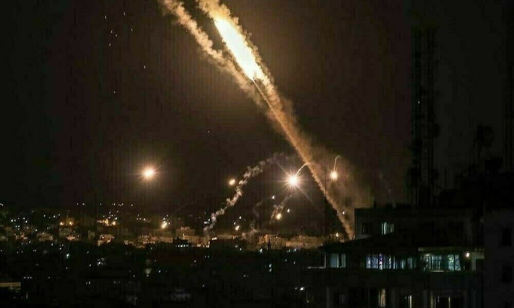 “Israel-Iran Conflict Escalates: Missiles Fly as Defense HQ & Oil Facilities Hit – 10 Key Updates”